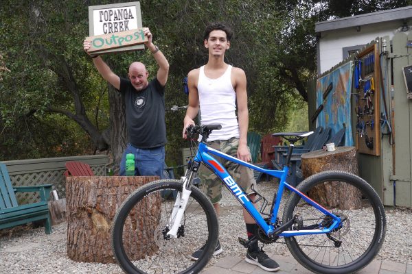 Jack picked up his BMC today.  He has been riding with his grampa lately in Topanga and today was the day he got his own bike.   One of those great things.....let's see if he likes it before he gets the bike.      Considering he took it on Cheney for his first ride, we would say he is all in. 