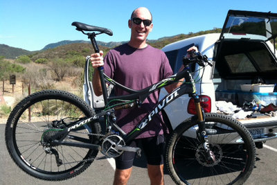 Rich with his XL Pivot Carbon Pivot 5.7 - a great bike