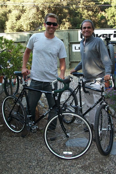 Jason and Suresh show off their new Surly LHT