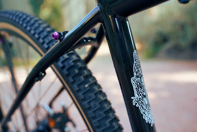 Julia's custom Bridge Club is a total beauty