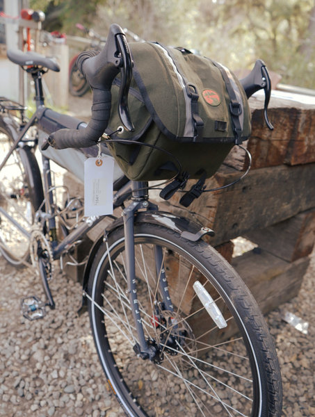 The Swift Industries bag is a great addition to Mikhail's custom Disc Trucker