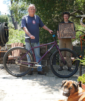 A super sweet custom single-speed Surly Karate Monkey we built up for Don.