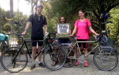 Colin and Dani are on their way to New York on a pair of new Surly Long Haul Trucker