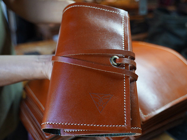 TCO leather portfolio cover