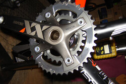 Truvativ XX crankset being installed on the BMC Team Elite