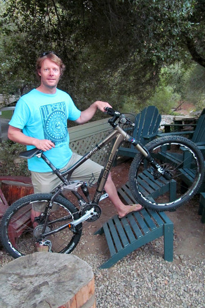 James will have tons of fun on his new BMC Trailfox TF02