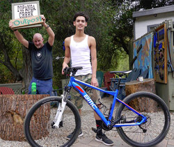 Jack has been doing many Saturday rides with us. This BMC Sportelite is super fun for him.