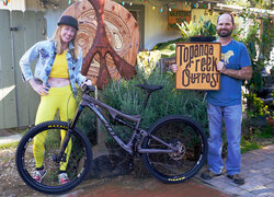 Laura's new ride is a Pivot Mach 6 Carbon. With 160mm of travel, it can conquer just about any terrain.