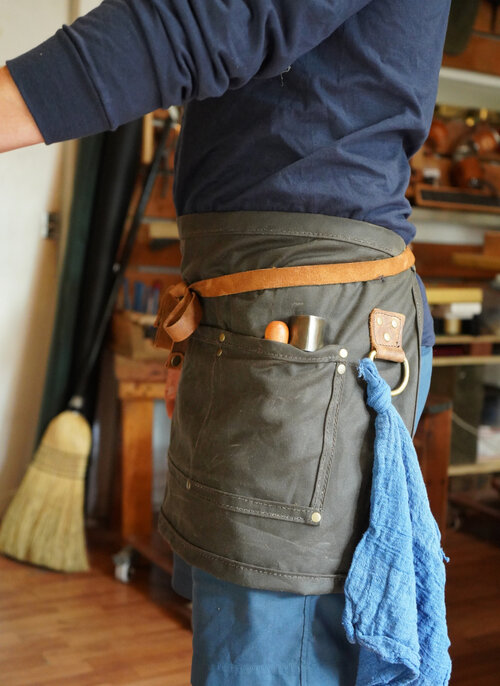 Rogue Journeymen half-size apron with a towel loop