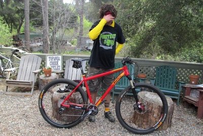 After years of 29er denial, Robert plunges into the dark side with a Salsa Mamasita