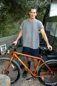 Tim picks up a limited edition Salsa El Mariachi Single Speed