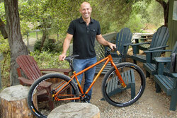 David picks up a limited edition Salsa El Mariachi Single Speed