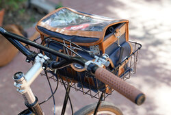 Chase will be commuting in style with the addition of Gilles Berthoud handlebar bag