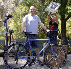 Gene wanted a fun bike that was comfortable for his tour across the country, the Surly Disc Trucker was the perfect choice.