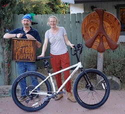 Surly Karate Monkey in Snow Mold White with some awesome seatpost and handlebar mods