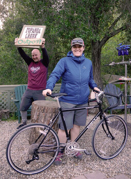 Leah is an old customer from Hollywood and just picked up a Surly Long Haul Trucker