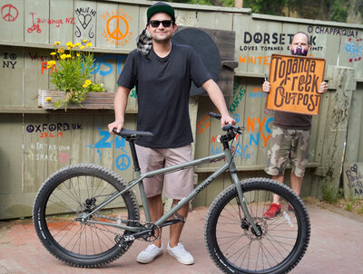 Alex picks up his new Surly Lowside
