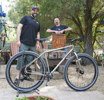 Champagne Supernova is the perfect color name for the new Surly Ogre