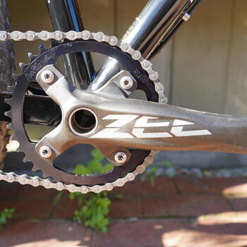 The Special Ogre has beefy Shimano ZEE crankset