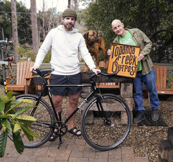 Bryon's all custom Surly Steamroller is quite a looker