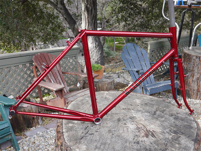 A beautiful paint job on this Waterford frame